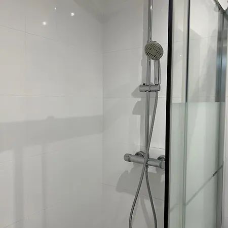 Apartment Au Coeur De 15 Eme Paris