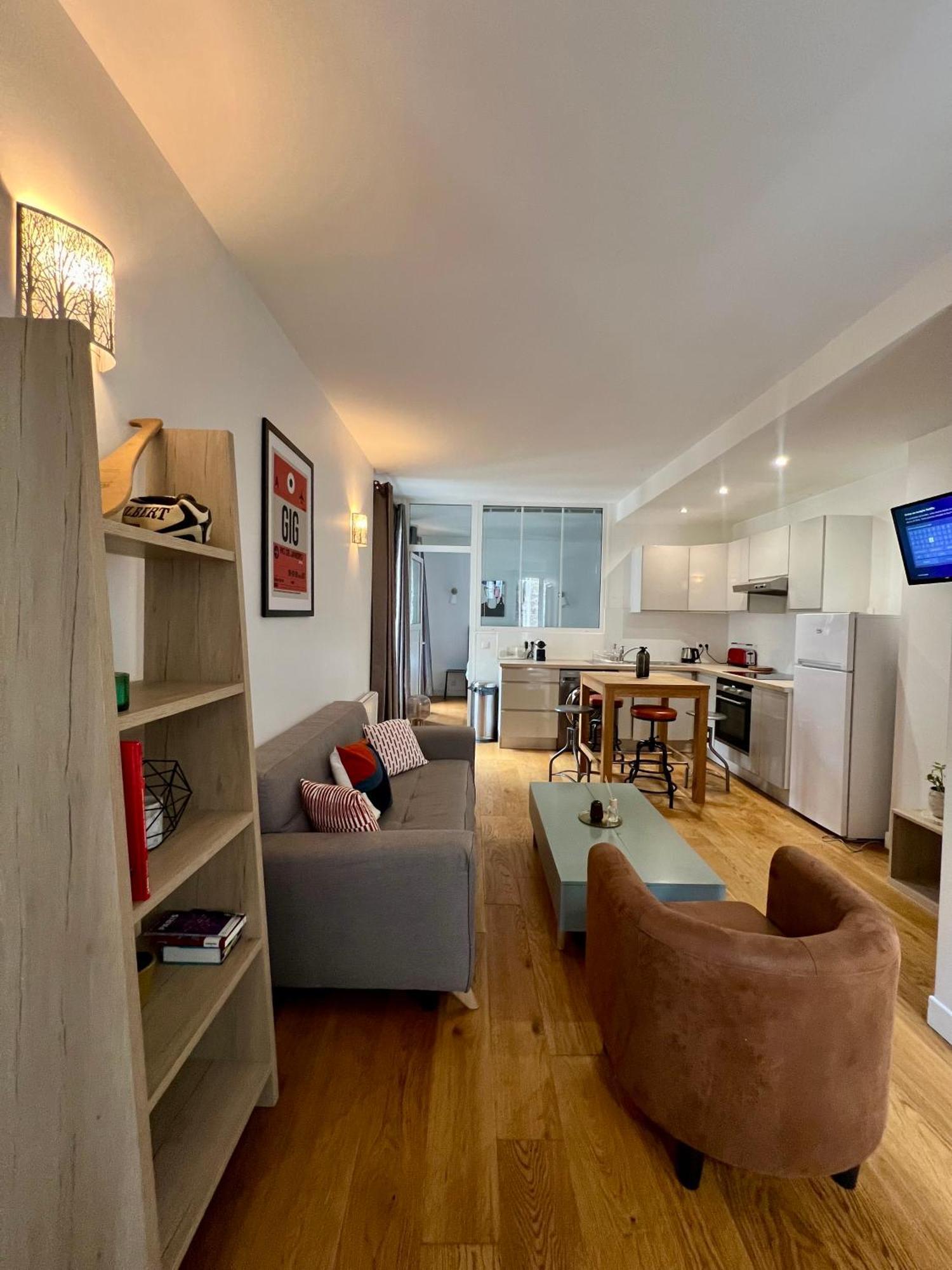 Au Coeur De 15 Eme Apartment *